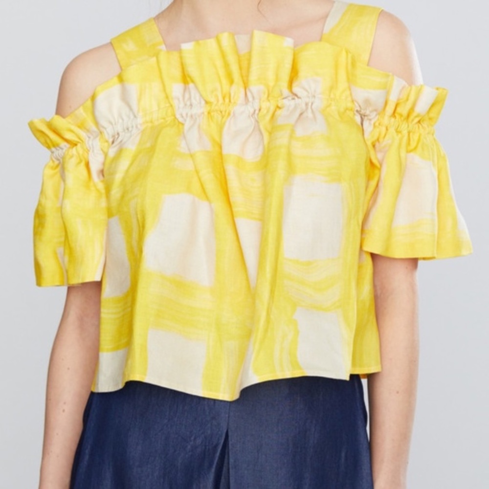 WHIT Mariposa Ruffle Top